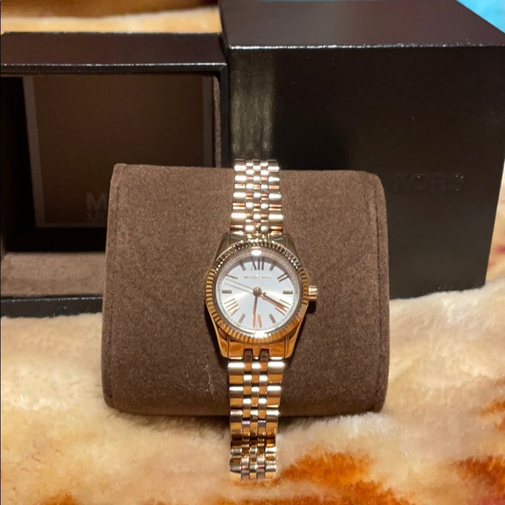 Women’s watch MK3230